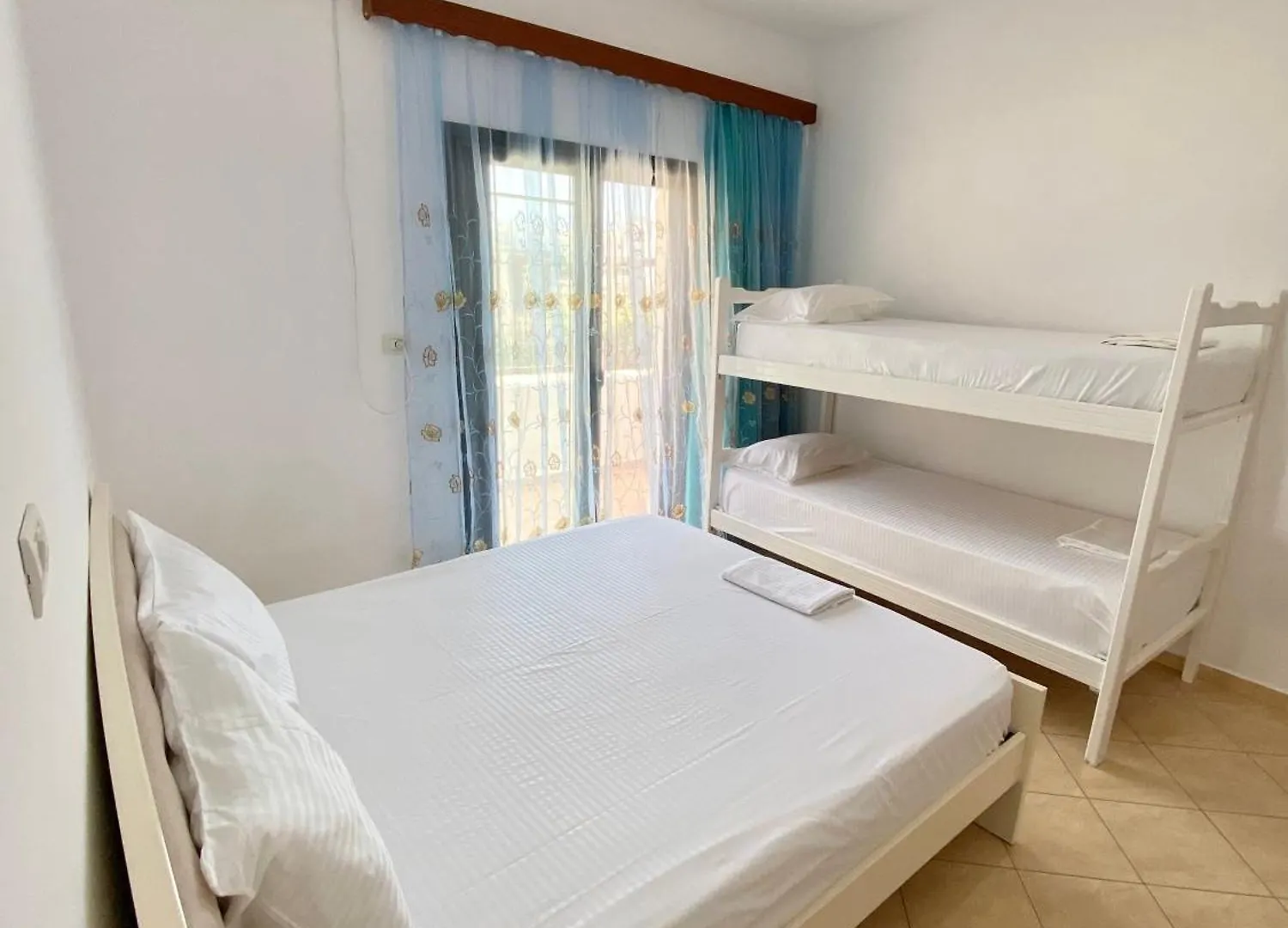 Vila Morena Ksamil 0*,  Albanië